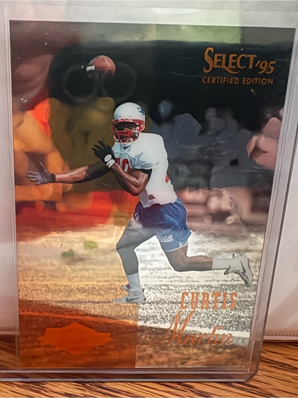 Select '95 Certified Edition Curtis Martin Football Card